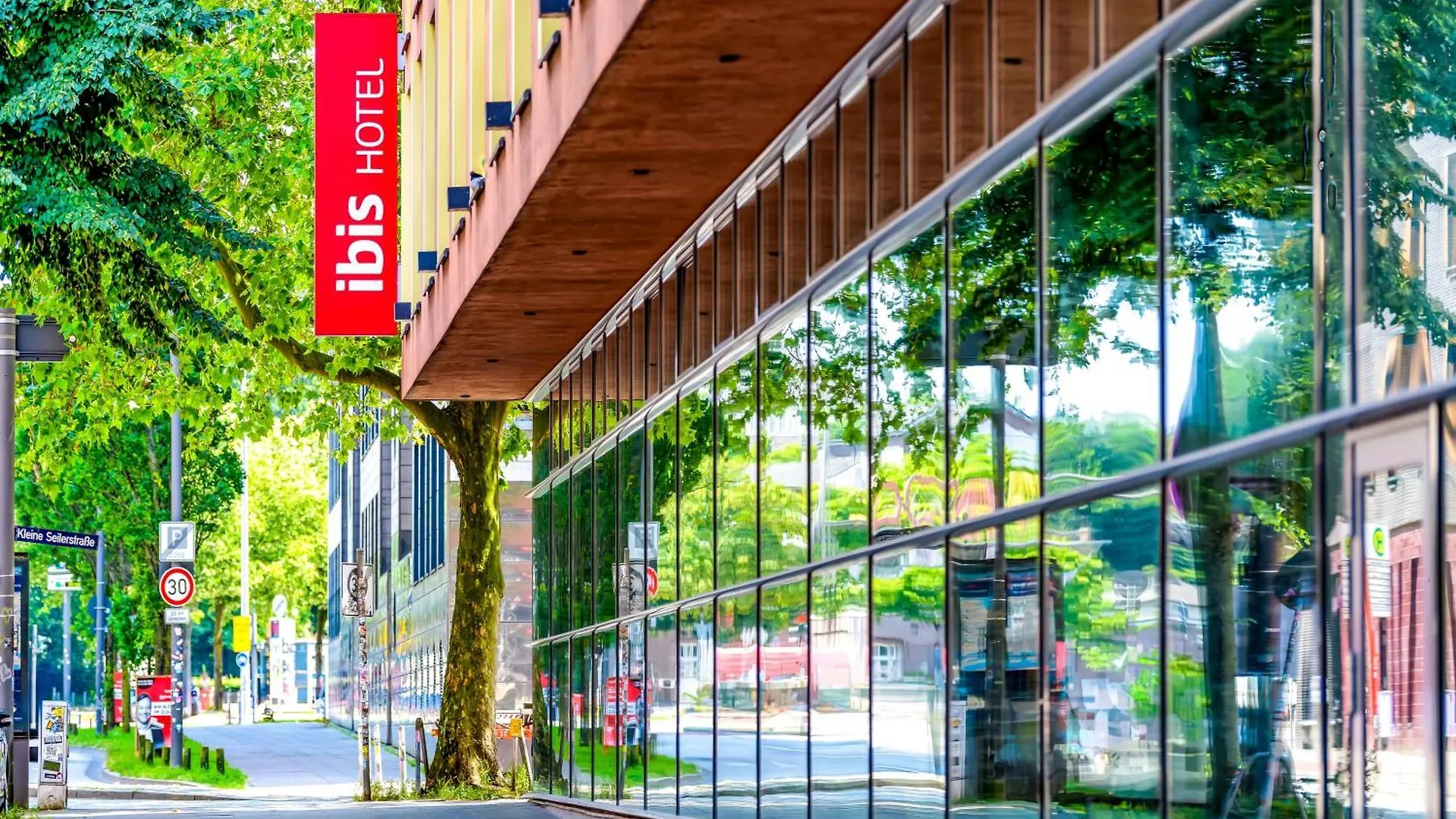 Ibis Hotel Hamburg St. Pauli Messe Germany