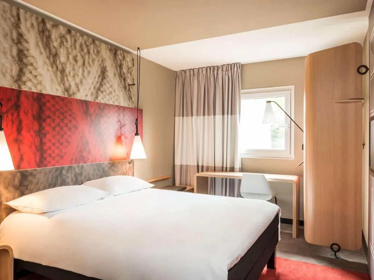***  Ibis Hotel Hamburg St. Pauli Messe Alemanha